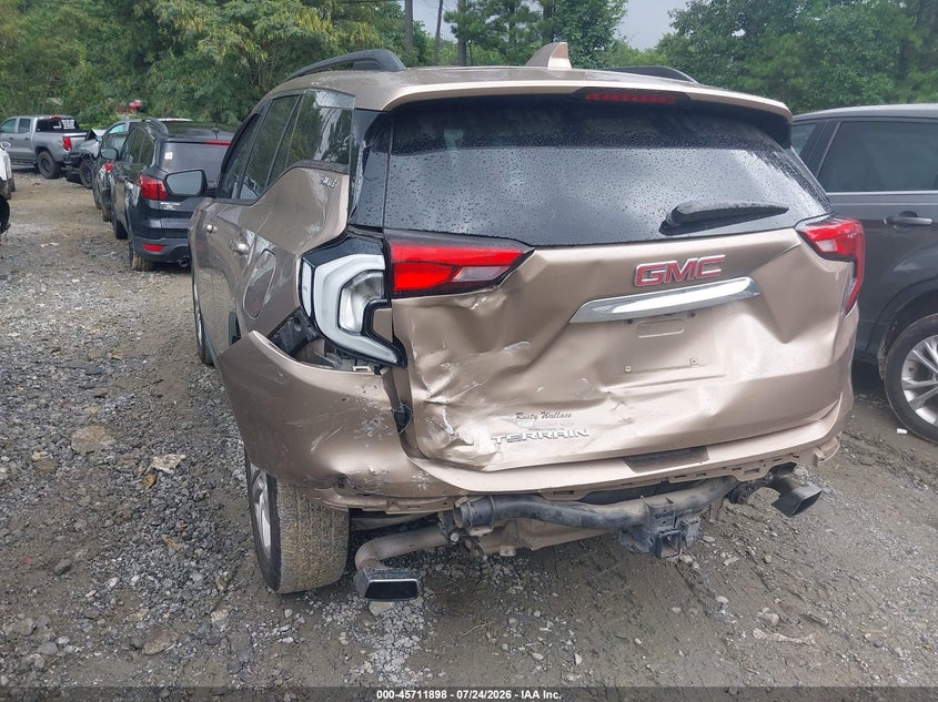 2018 GMC TERRAIN auction photo 3