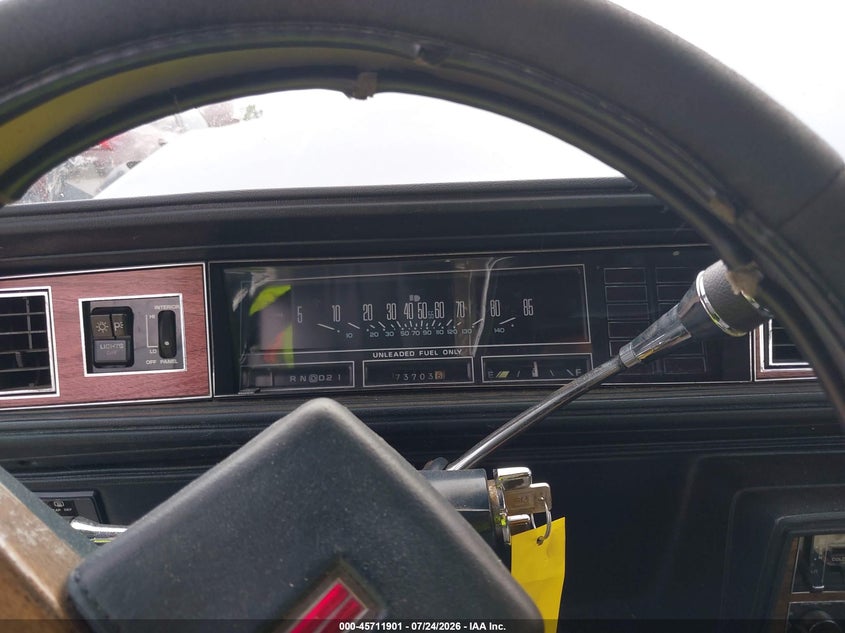 1987 OLDSMOBILE CUTLASS SUPREME auction photo 7