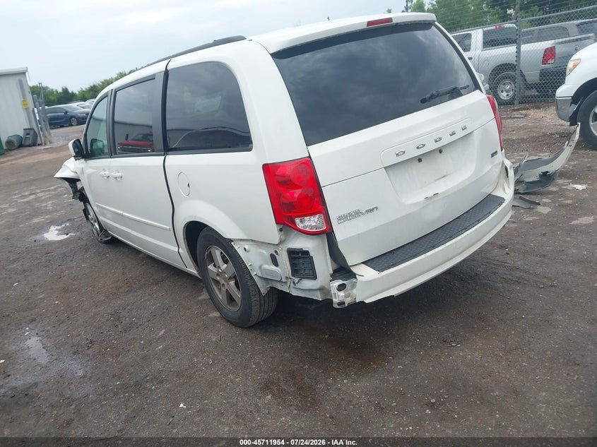 Vin: 2c4rdgcgxdr582407, lot: 46210610, dodge grand caravan sxt 20133