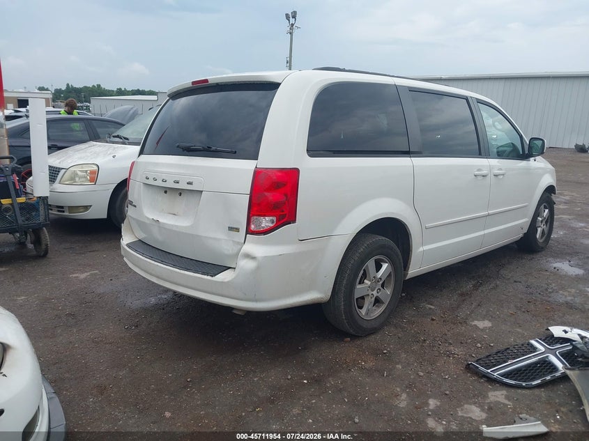 Vin: 2c4rdgcgxdr582407, lot: 46210610, dodge grand caravan sxt 20134