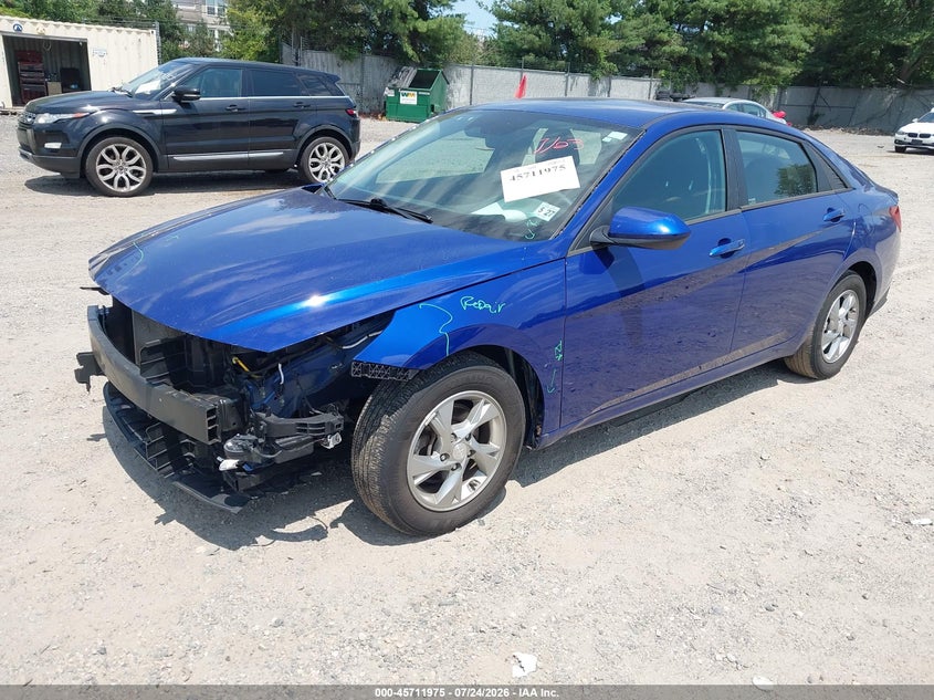2022 HYUNDAI ELANTRA auction photo 2