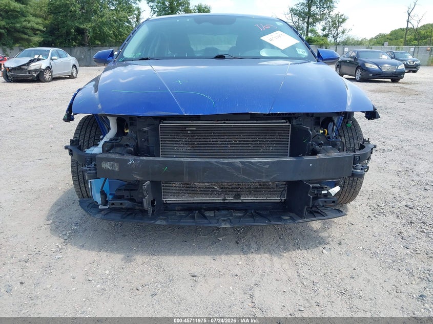 2022 HYUNDAI ELANTRA auction photo 6