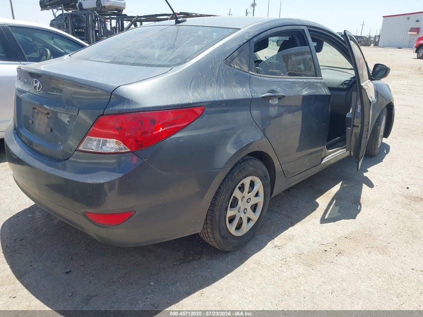 2012 HYUNDAI ACCENT auction photo 4