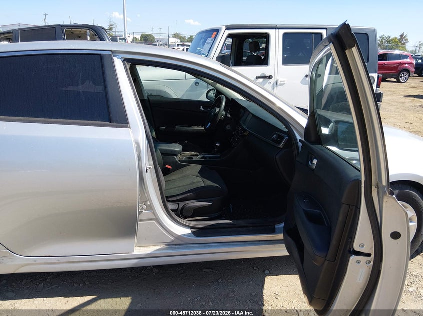 2018 KIA OPTIMA auction photo 5