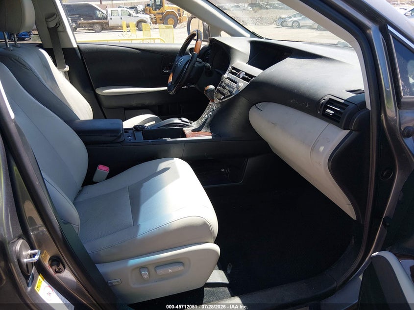 2012 LEXUS RX 450H auction photo 5