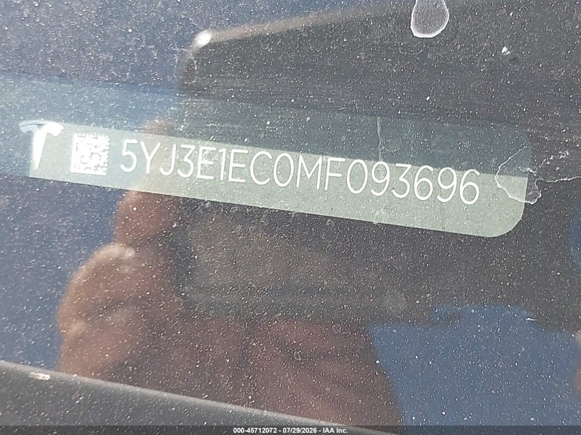 TESLA MODEL 3 - zdjęcie 9