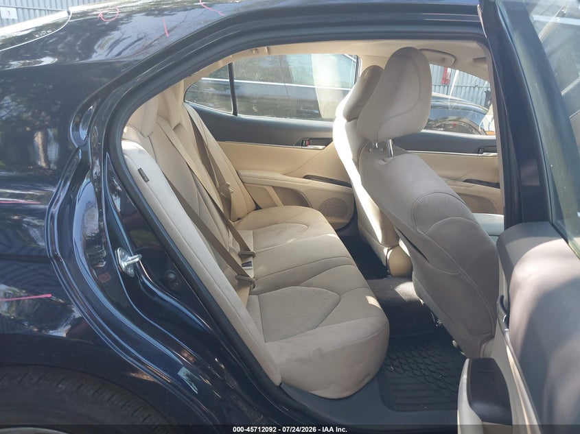 2021 TOYOTA CAMRY auction photo 8