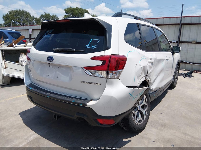 Vin: jf2skajc9lh542500, lot: 46210751, subaru forester premium 20204