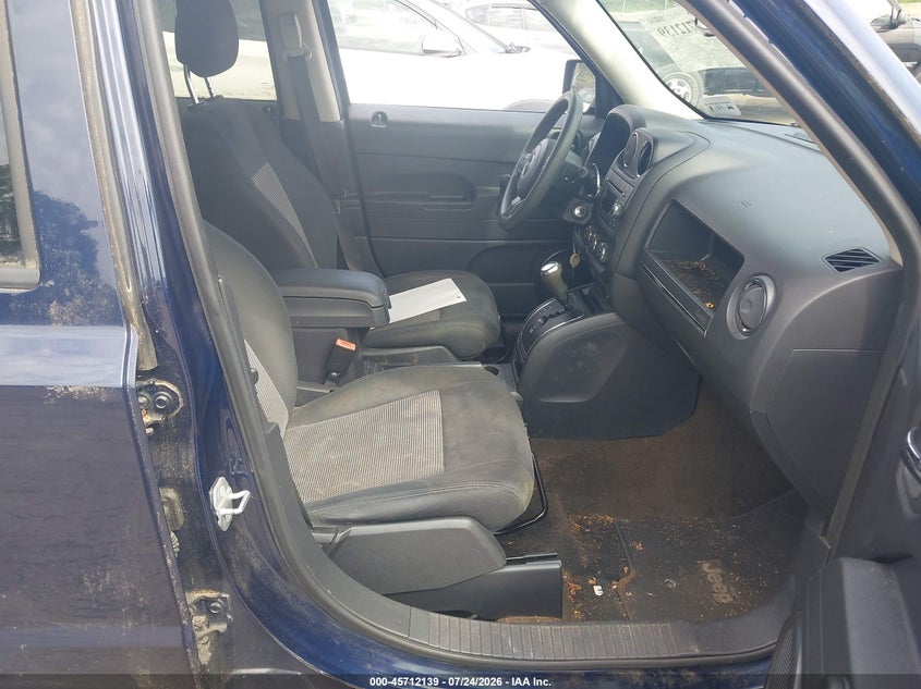 2016 JEEP PATRIOT auction photo 5