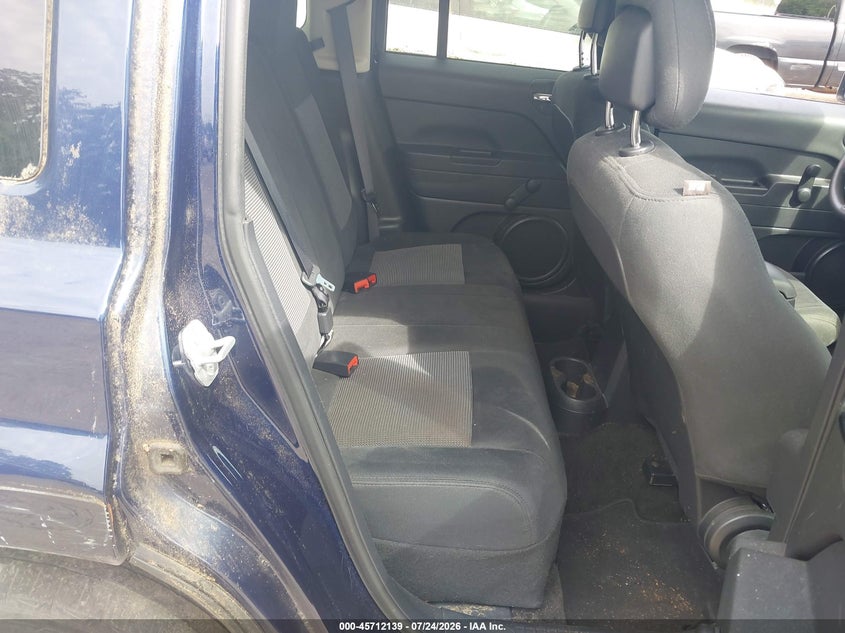2016 JEEP PATRIOT auction photo 8