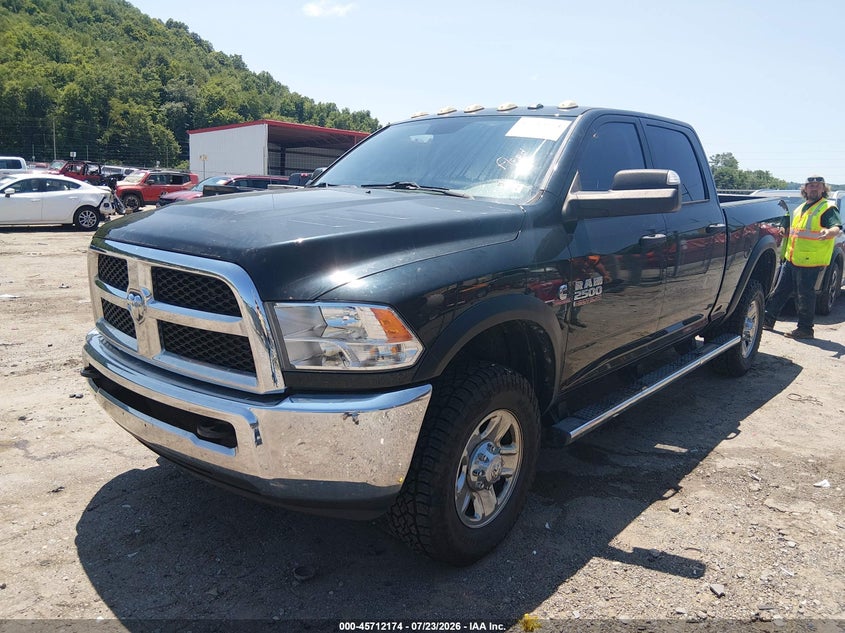 Vin: 3c6ur5cl2hg607042, lot: 46210830, ram 2500 tradesman  4x4 6'4 box 20172