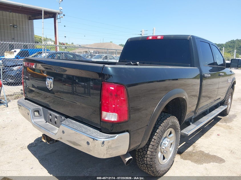 Vin: 3c6ur5cl2hg607042, lot: 46210830, ram 2500 tradesman  4x4 6'4 box 20174