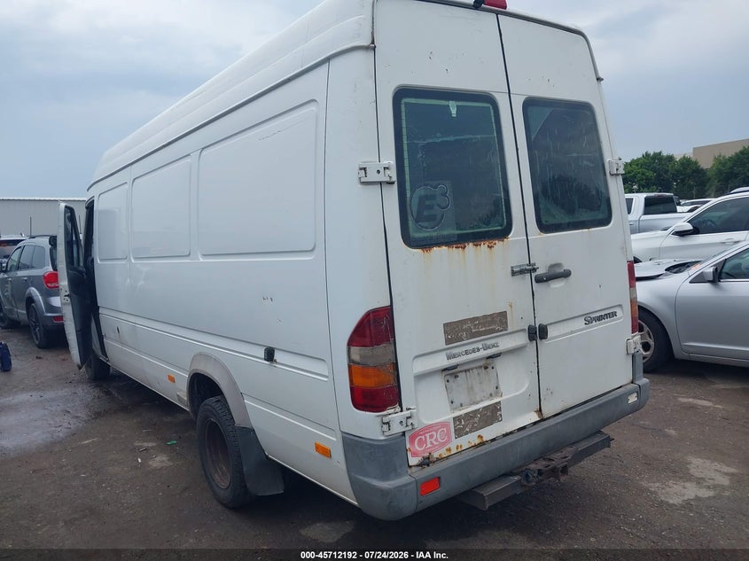 2005 DODGE SPRINTER auction photo 3