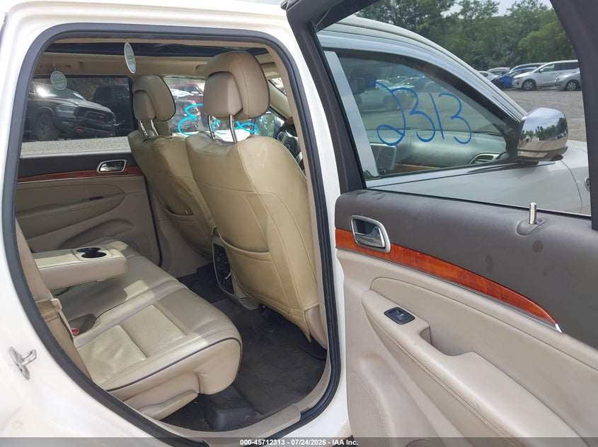 2011 JEEP GRAND CHEROKEE auction photo 8