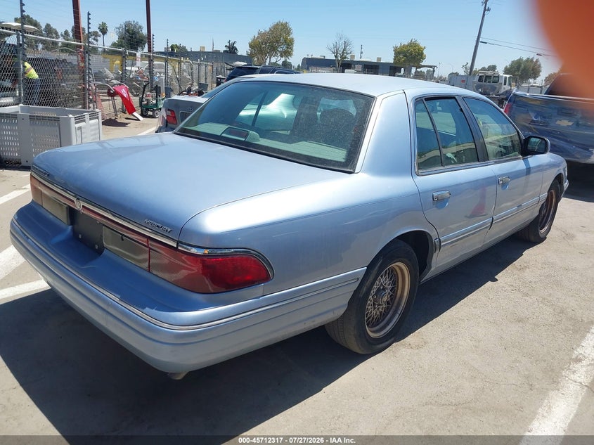 1997 MERCURY GRAND MARQUIS auction photo 4