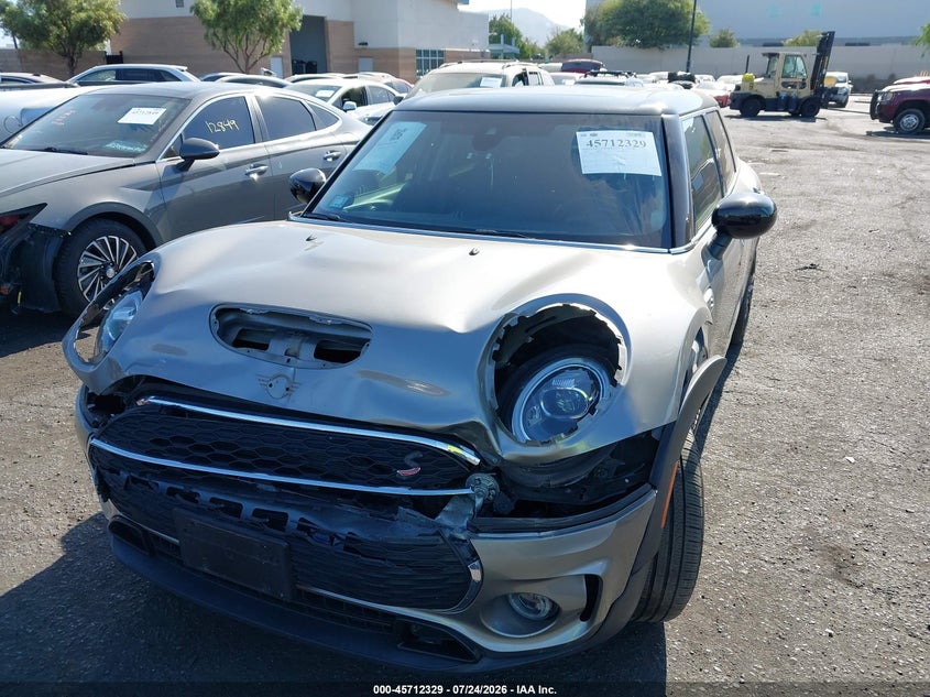 2020 MINI CLUBMAN auction photo 6