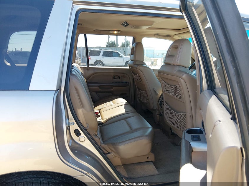 2005 HONDA PILOT auction photo 8
