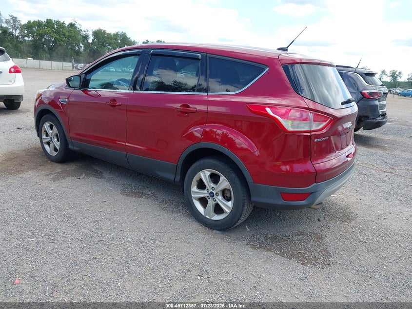 Vin: 1fmcu0g77fuc11424, lot: 46211013, ford escape se 20153