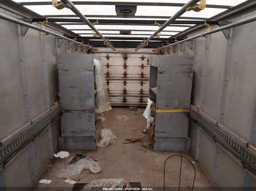 2015 FORD F-59 COMMERCIAL STRIPPED auction photo 6