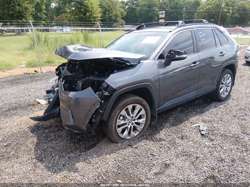 TOYOTA RAV4 - zdjęcie 2
