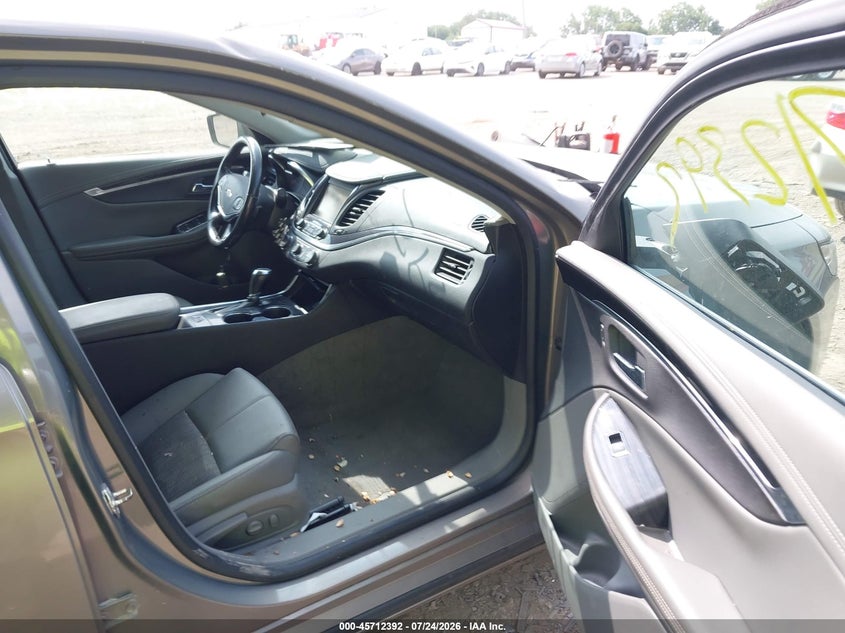 2019 CHEVROLET IMPALA auction photo 5