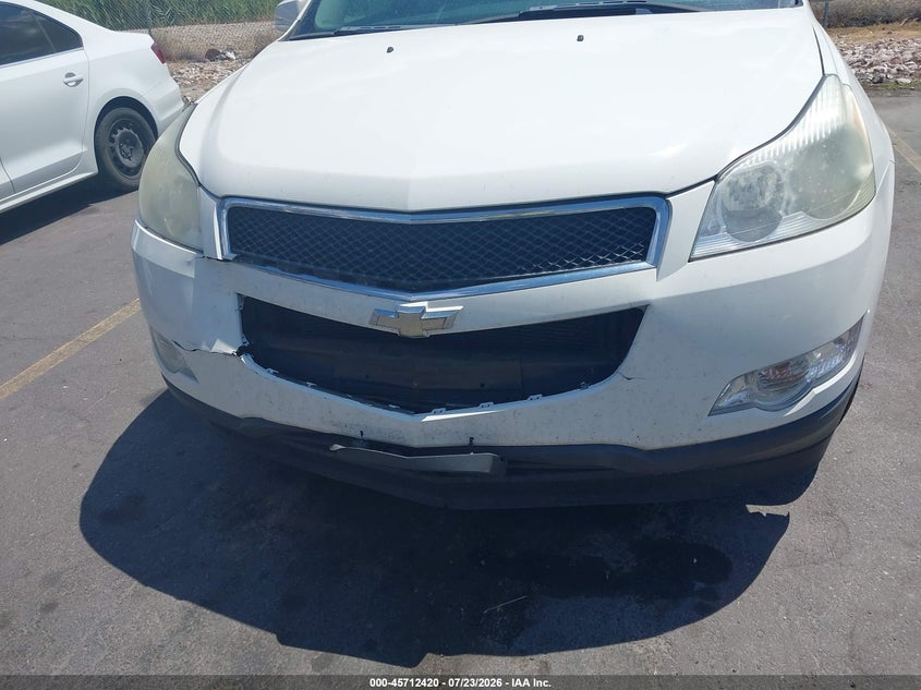 2011 CHEVROLET TRAVERSE auction photo 6