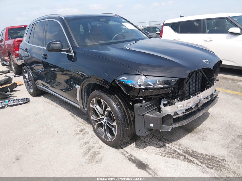 Vin: 5ux43eu01t9113356, lot: 46211083, bmw x5 phev xdrive50e 2026 img_1