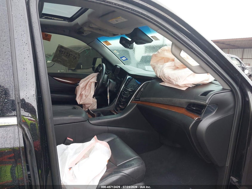 2018 CADILLAC ESCALADE auction photo 5