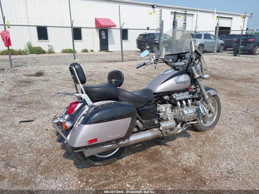 1999 HONDA GL1500 auction photo 4