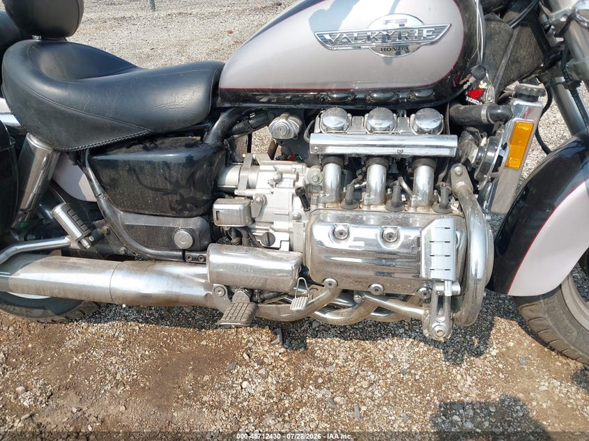 1999 HONDA GL1500 auction photo 8