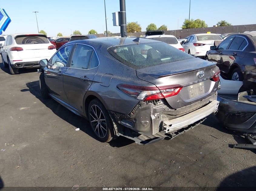 Vin: 4t1g11ak9pu095027, lot: 46211132, toyota camry se 20233