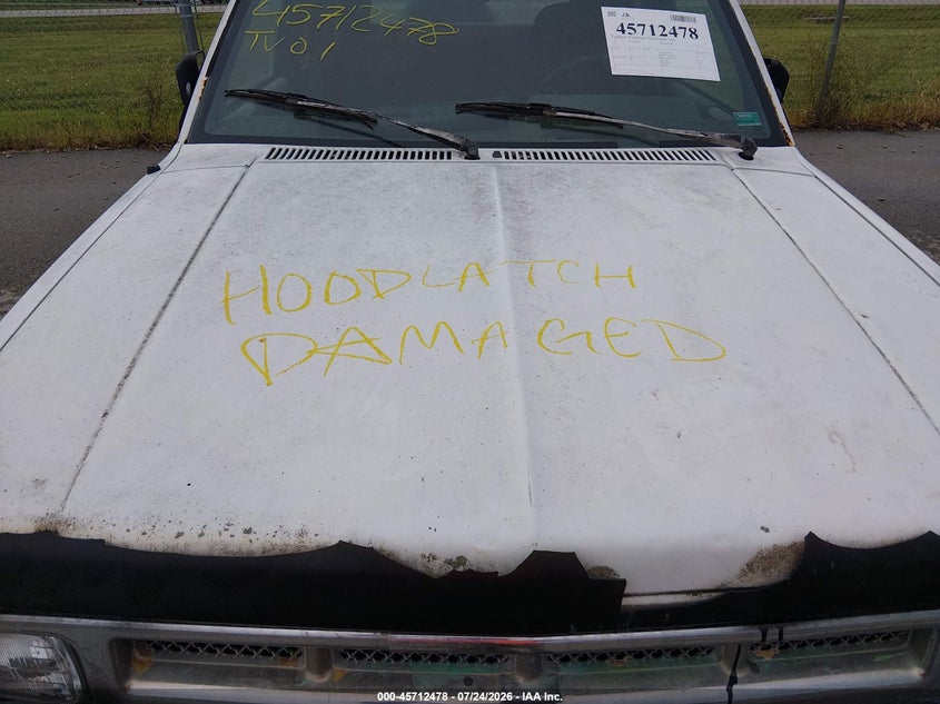 CHEVROLET BLAZER 1993 VIN 1GNDT13W2P2132729