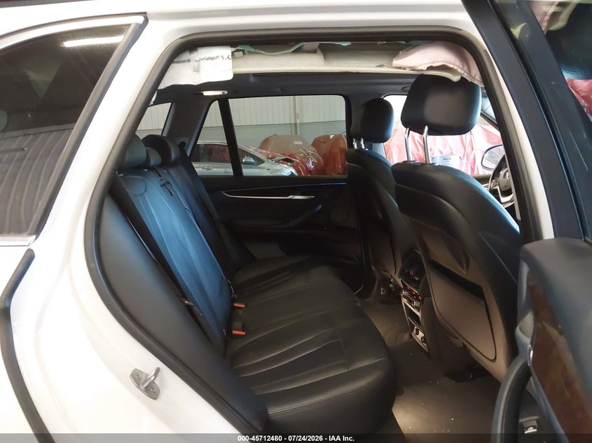 BMW X5 2015 VIN 5UXKR0C57F0K64118