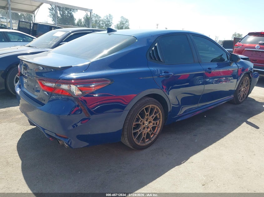 Vin: 4t1g11ak8ru232753, lot: 46211190, toyota camry se nightshade 20244