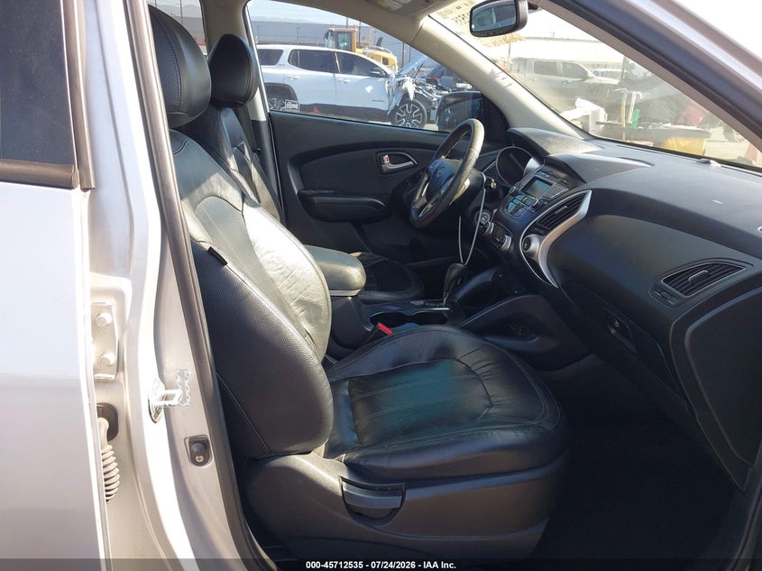 2011 Hyundai Tucson VIN KM8JU3AC6BU290075 nuotrauka 5