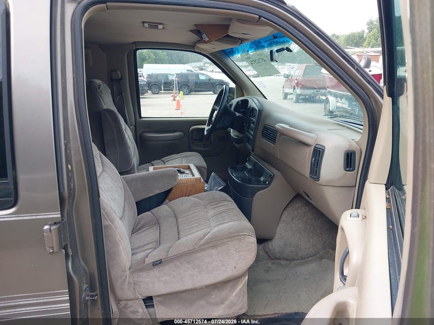 2000 CHEVROLET EXPRESS auction photo 5