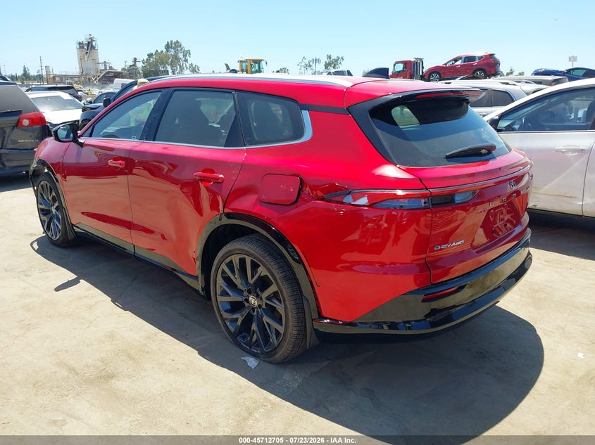 2026 TOYOTA CROWN SIGNIA auction photo 3