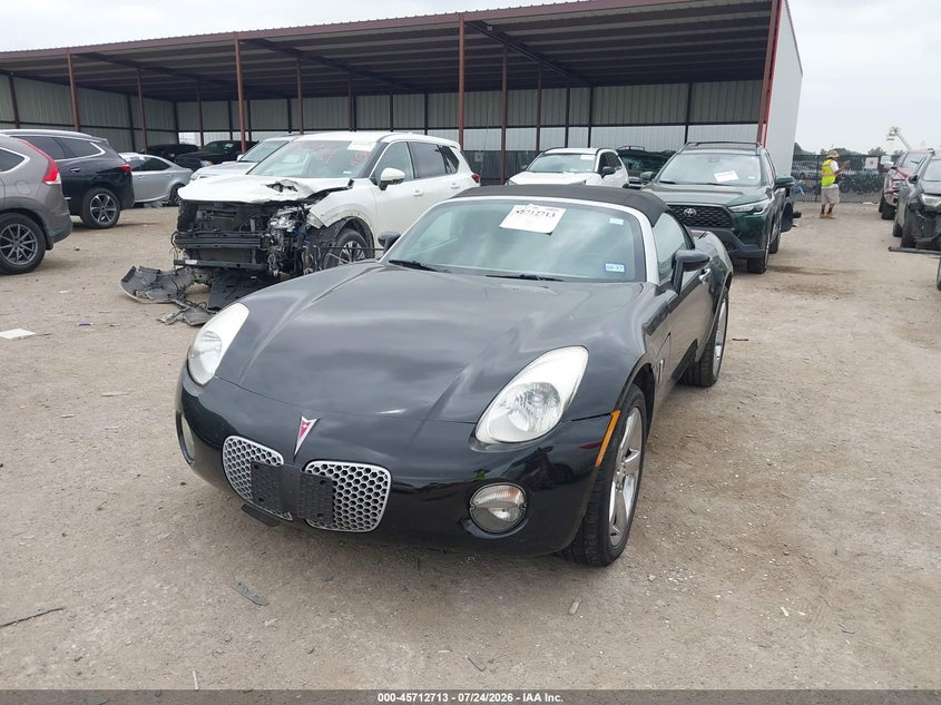 2006 PONTIAC SOLSTICE auction photo 2