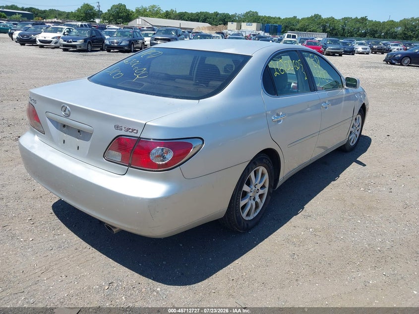 2003 LEXUS ES 300 auction photo 4