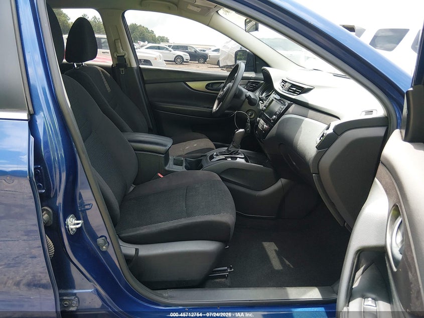 2020 NISSAN ROGUE SPORT auction photo 5