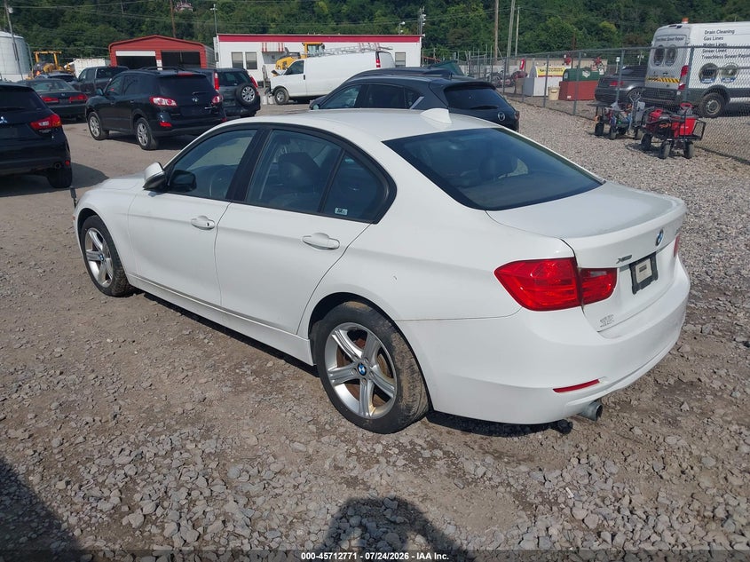 2015 BMW 320I auction photo 3