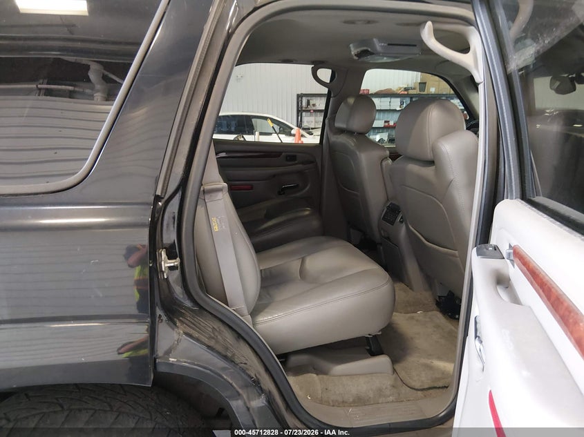 2006 CADILLAC ESCALADE auction photo 8
