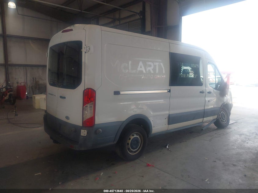 2015 FORD TRANSIT-250 auction photo 4