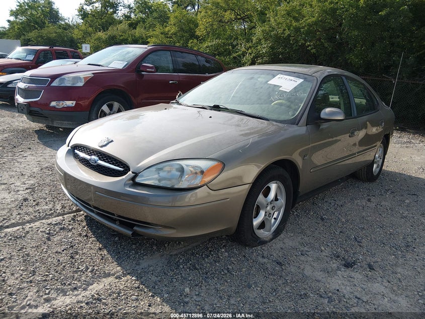 2002 FORD TAURUS auction photo 2