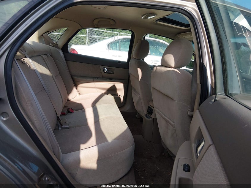 2002 FORD TAURUS auction photo 8