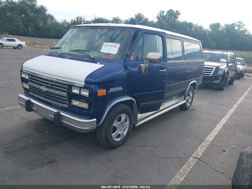 1995 CHEVROLET G30 auction photo 2