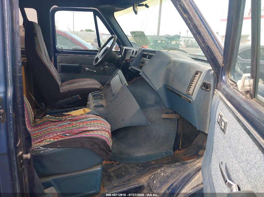 1995 CHEVROLET G30 auction photo 5