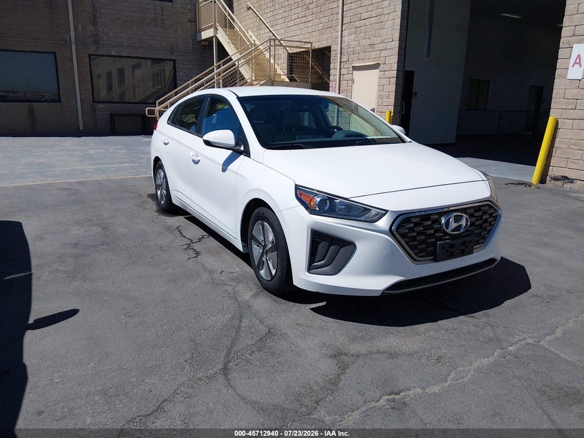 Vin: kmhc65lc6mu249217, lot: 46211596, hyundai ioniq hybrid blue 2021 img_1