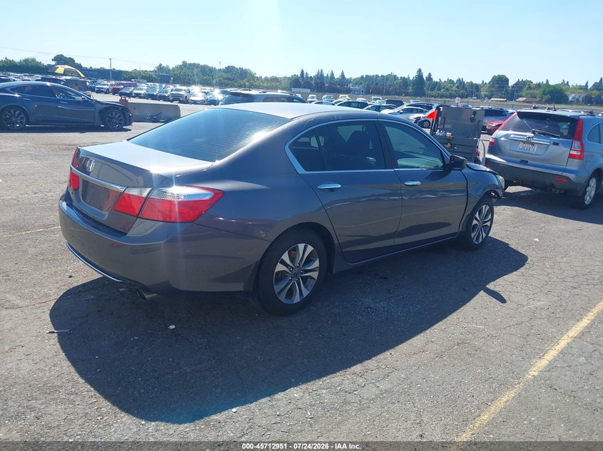 2015 HONDA ACCORD auction photo 4