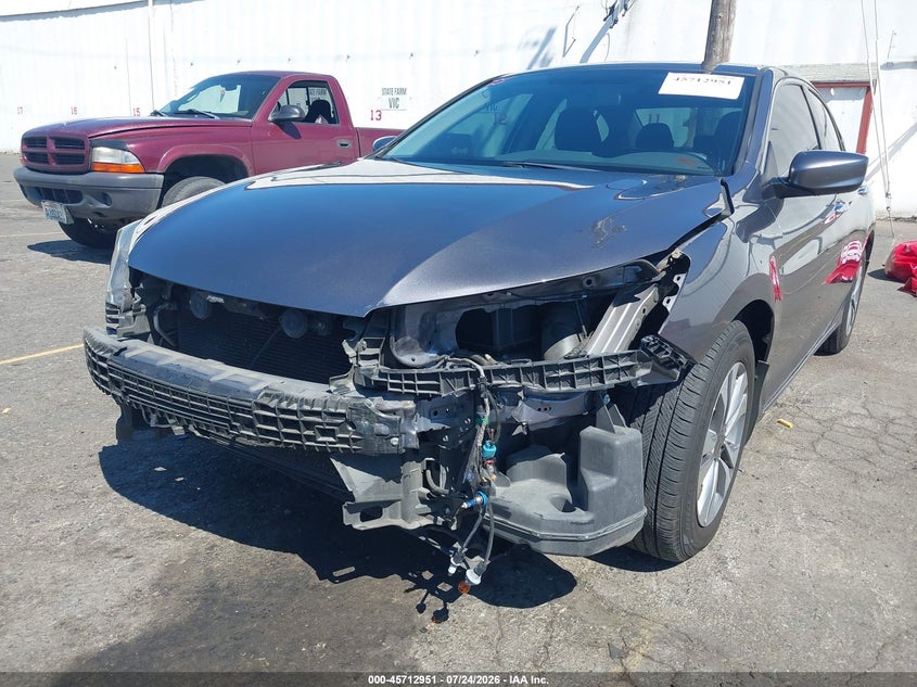 2015 HONDA ACCORD auction photo 6